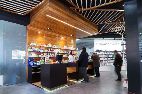 Farmacia-diseo-Pharmacy-design-quesada-ciudad-real-3